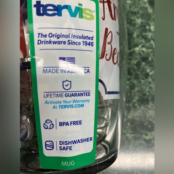 Tervis insulated mug w/lid - Picture 3 of 5
